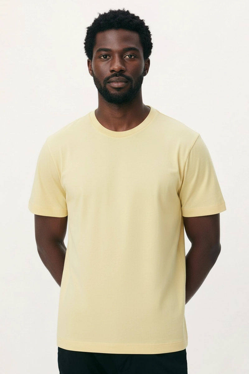 Camiseta Básica Amarelo Claro