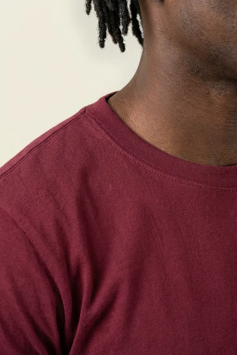 Camiseta Premium Bordô